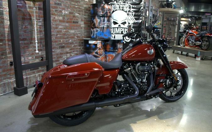 2024 Harley-Davidson Road King Special Red Rock