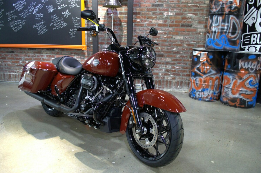 2024 Harley-Davidson Road King Special Red Rock