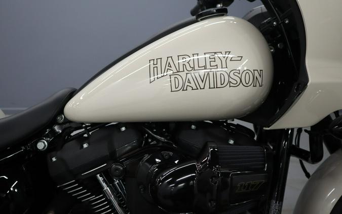 2023 Harley-Davidson Low Rider ST