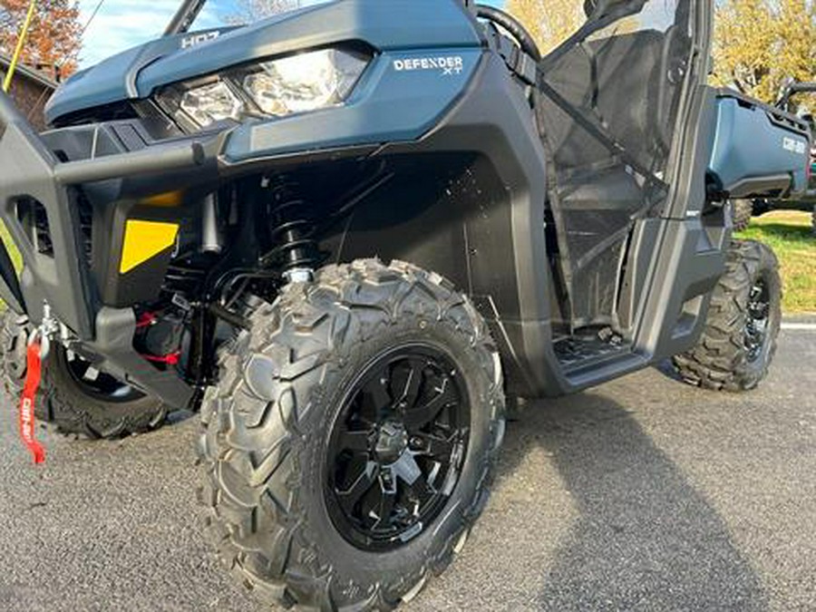 2025 Can-Am Defender XT HD7