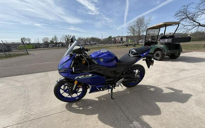 2026 Yamaha Cycle YZF-R3 ABS