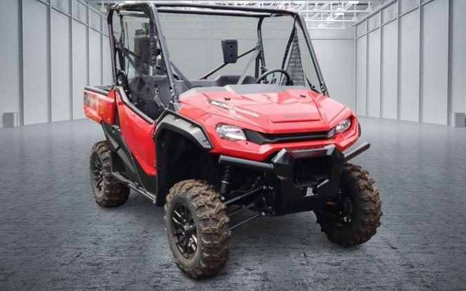 2025 Honda Pioneer 1000 Deluxe