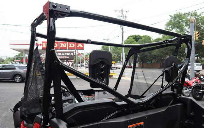 2025 Honda Pioneer 1000 Deluxe