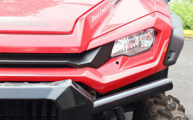 2025 Honda Pioneer 1000 Deluxe