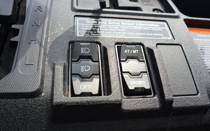 2025 Honda Pioneer 1000 Deluxe