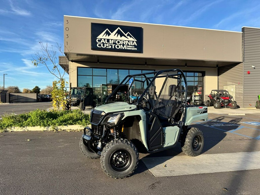 2026 Honda Pioneer 520 Base