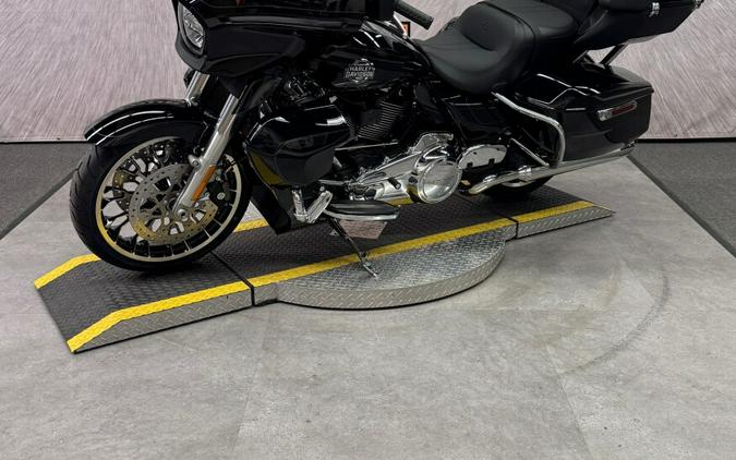 2026 FLHXL Street Glide Limited