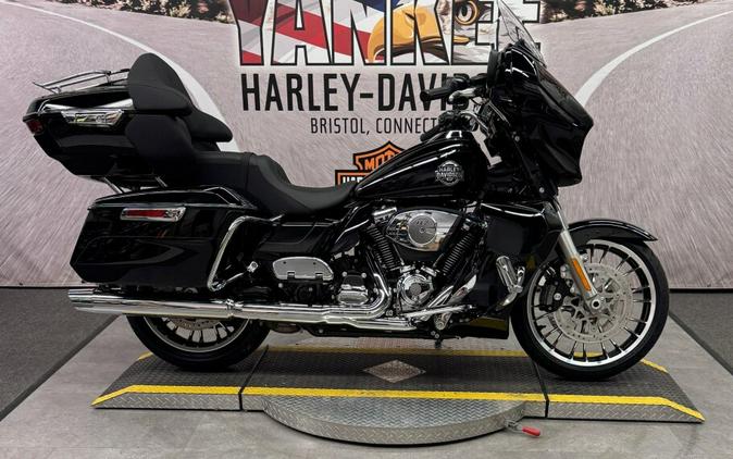 2026 FLHXL Street Glide Limited