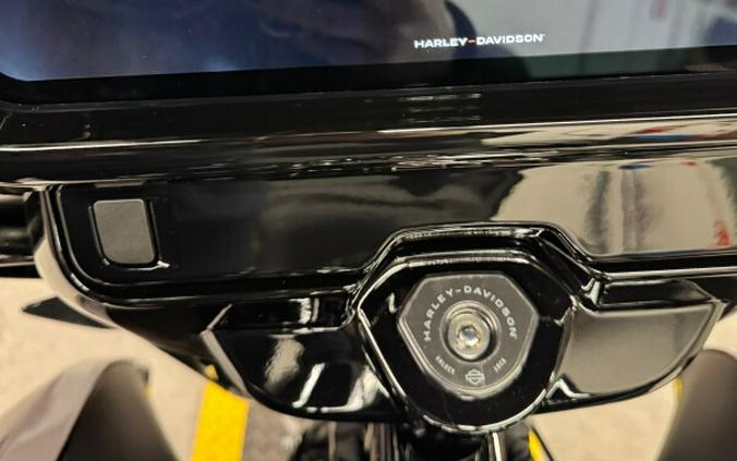 2026 FLHXL Street Glide Limited