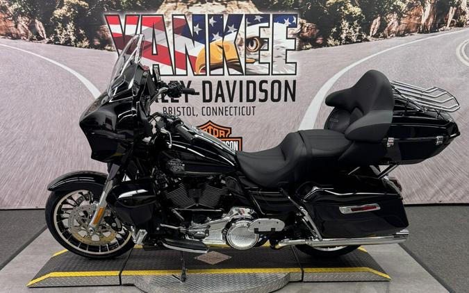 2026 FLHXL Street Glide Limited