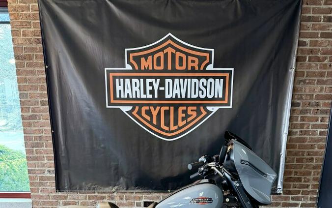 2026 Harley-Davidson Street Glide Dark Billiard Gray Chrome Trim