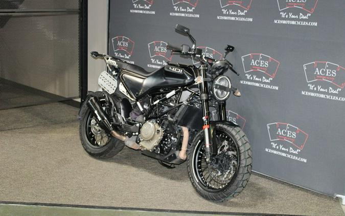 2023 Husqvarna Svartpilen 401