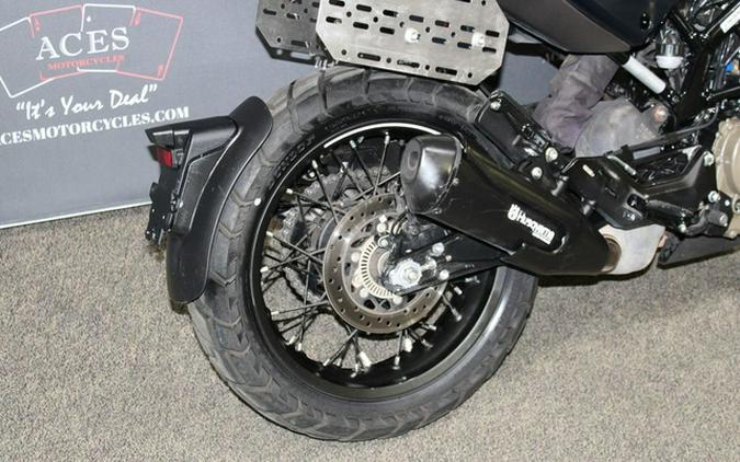 2023 Husqvarna Svartpilen 401