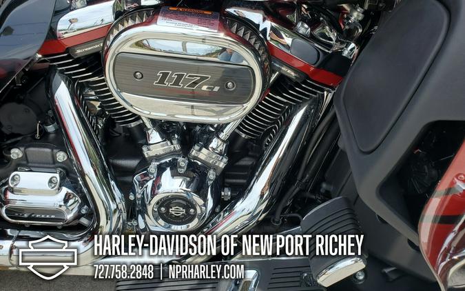FLHTCUTGSE 2022 CVO™ Tri Glide® Only 600 miles!! - CERTIFIED PREOWNED HARLEY DAVIDSON!!