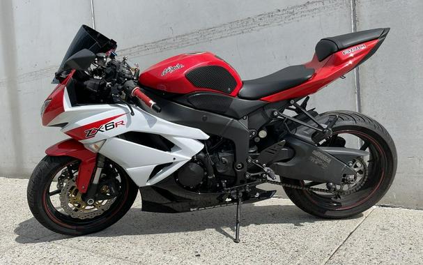 2012 Kawasaki Ninja® ZX™ -6R