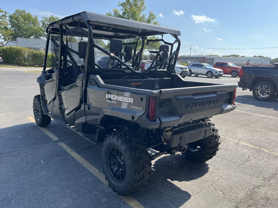 2025 HONDA PIONEER 1000-6 DELUXE CREW
