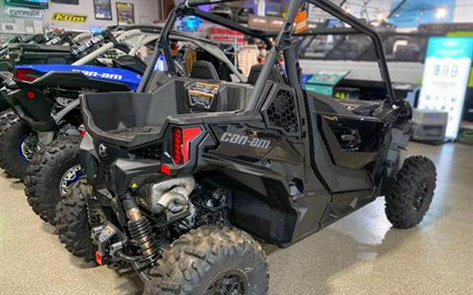 2023 Can-Am Maverick Sport DPS