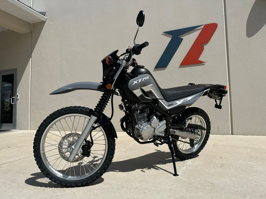 2024 Yamaha XT 250