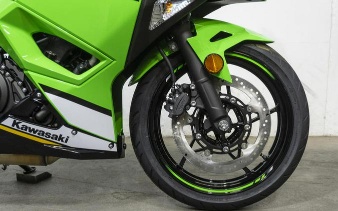 2025 Kawasaki Ninja® 500 KRT Edition SE ABS