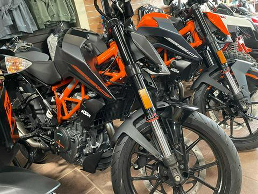 2023 KTM 390 Duke