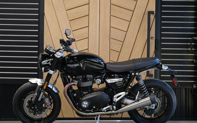 2024 Triumph Speed Twin 1200 Jet Black