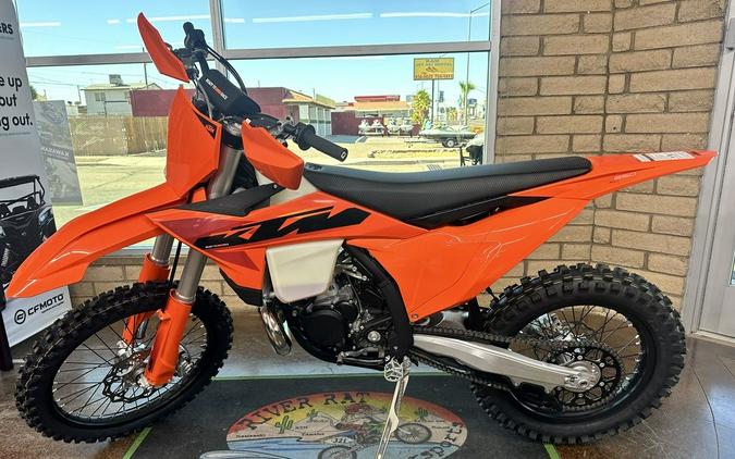 2025 KTM 250 XC