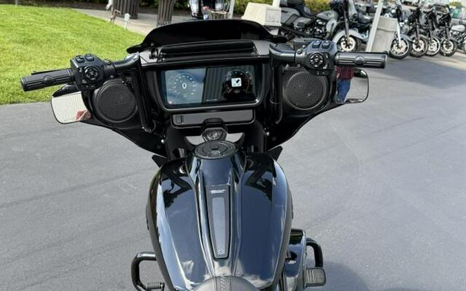 2025 Harley-Davidson Street Glide FLHX