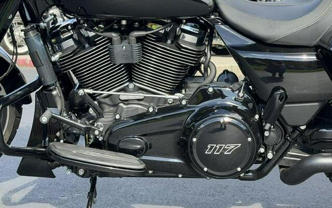 2025 Harley-Davidson Street Glide FLHX
