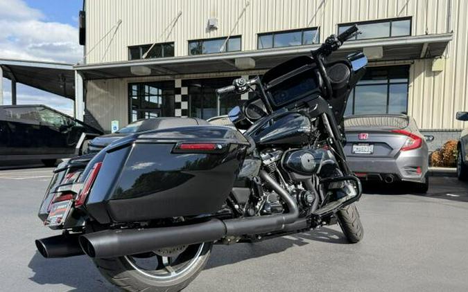 2025 Harley-Davidson Street Glide FLHX