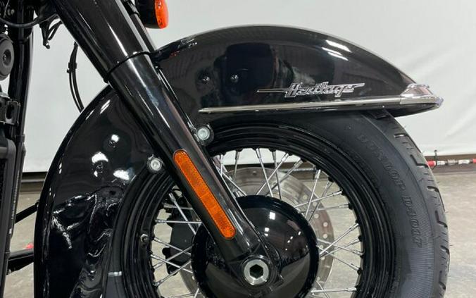 2023 Harley-Davidson® Heritage Classic Vivid Black