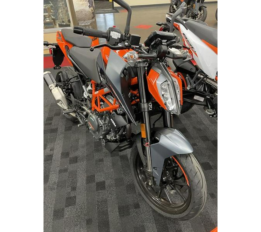 2023 KTM 390 Duke