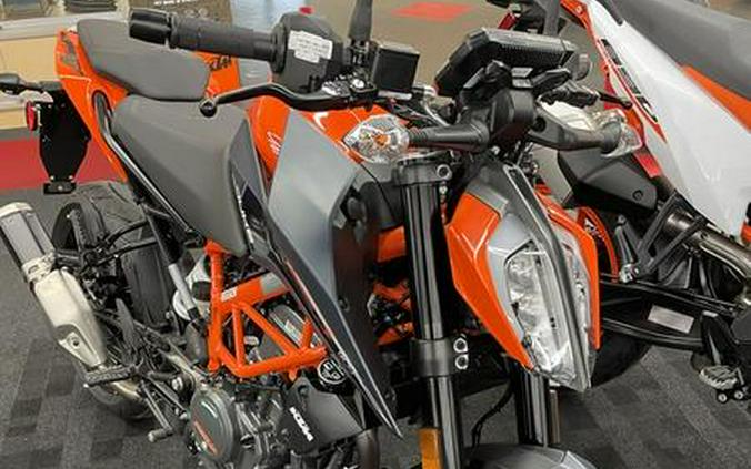 2023 KTM 390 Duke