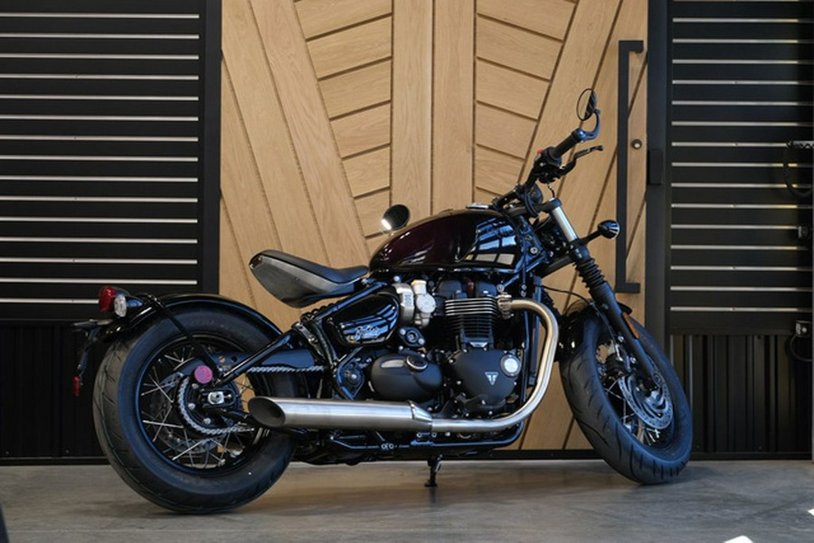 2024 Triumph Bonneville Bobber Stealth Edition PHANTOM PURPLESILVER PURPLE