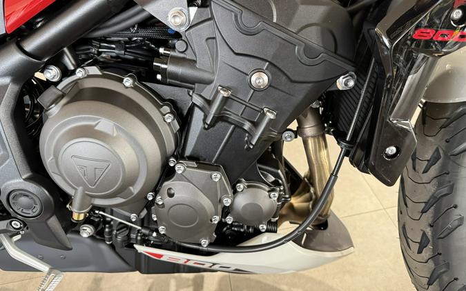 2026 Triumph Trident 800