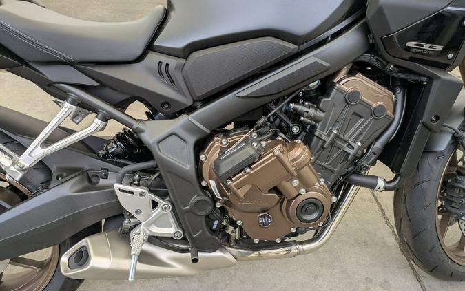 2026 Honda CB650R E-Clutch
