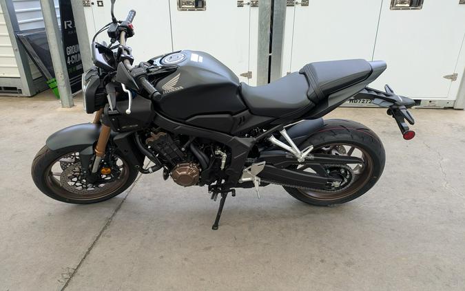 2026 Honda CB650R E-Clutch