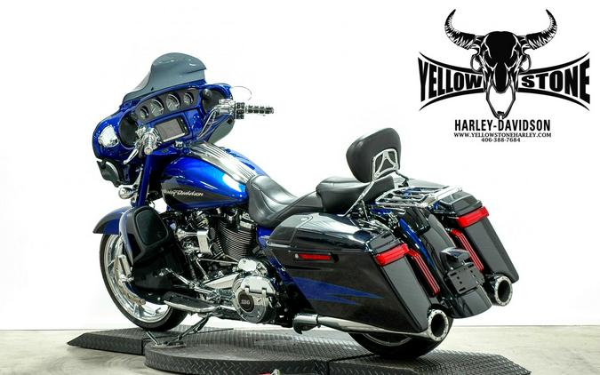 2017 Harley-Davidson® CVO™ Street Glide® Candy Cobalt/Indigo Ink with Mirror Chrome Aggressor Wheels