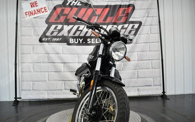 2023 Moto Guzzi V7 Special