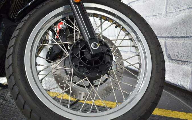 2023 Moto Guzzi V7 Special