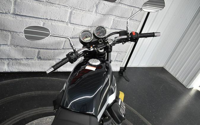 2023 Moto Guzzi V7 Special