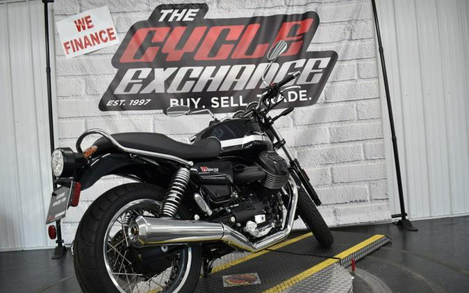 2023 Moto Guzzi V7 Special