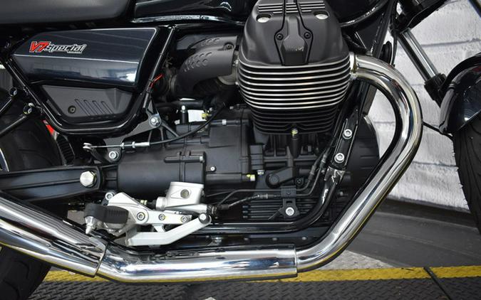 2023 Moto Guzzi V7 Special