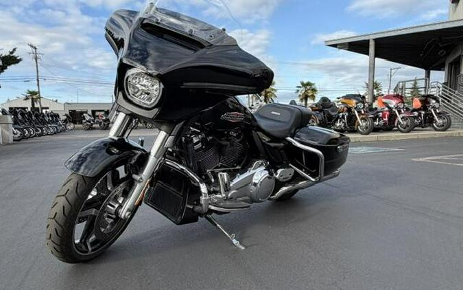 2024 Harley-Davidson Street Glide FLHX