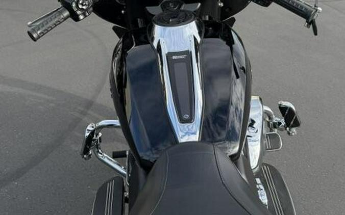 2024 Harley-Davidson Street Glide FLHX