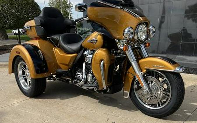 New Harley Tri Glide Ultra Trike For Sale Wisconsin