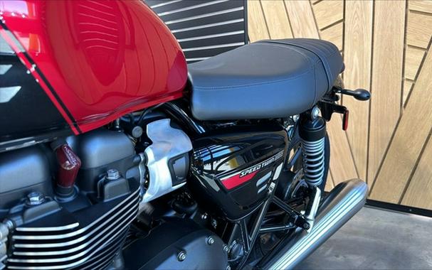 2024 Triumph Speed Twin 900 Carnival RedPhantom Black