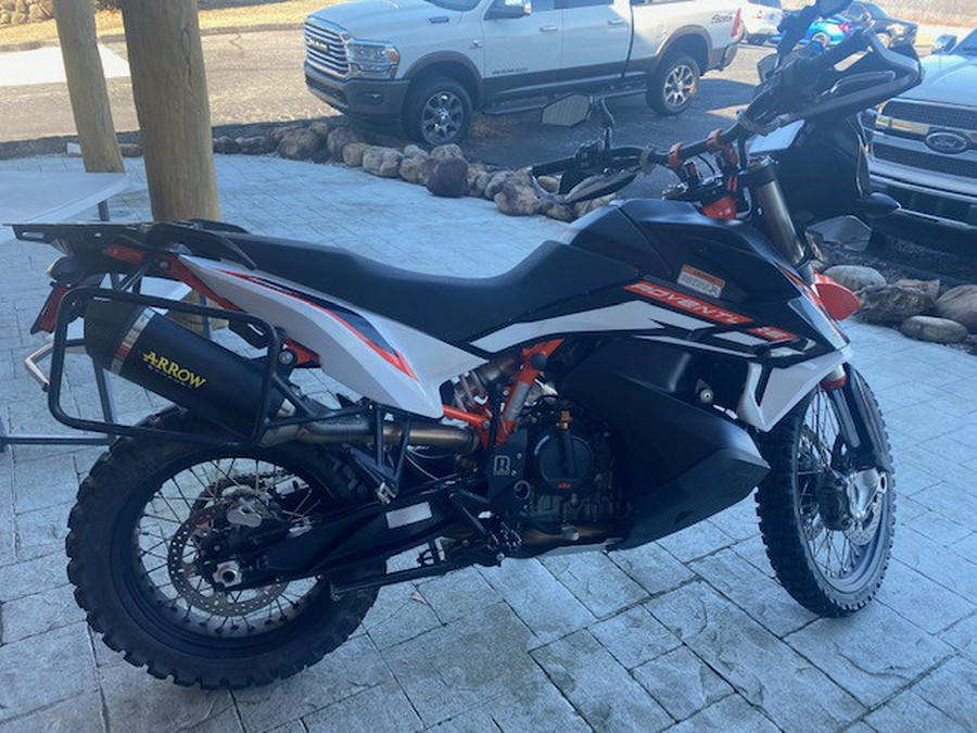 2021 KTM 890 ADVENTURE R