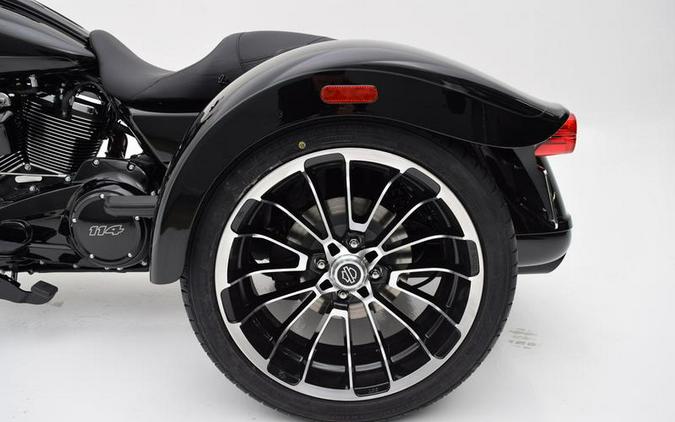 2024 Harley-Davidson® FLTRT - Road Glide® 3