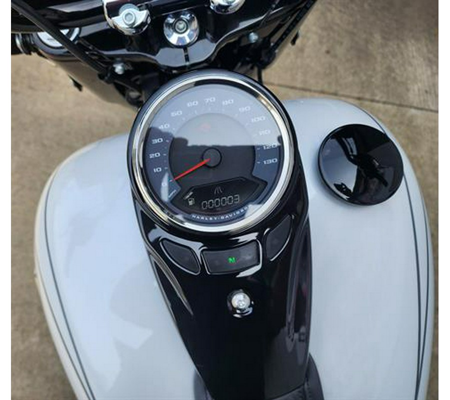 2025 Harley-Davidson Heritage Classic