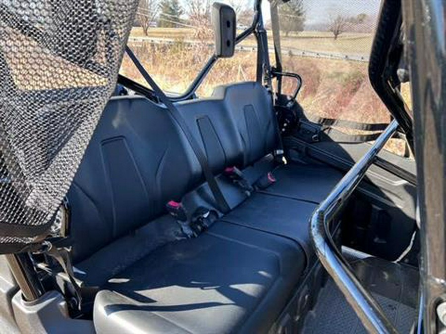 2025 Honda Pioneer 1000-6 Deluxe Crew